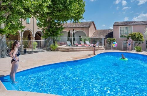 Laurac-en-Vivarais Resort | Cap Ardèche