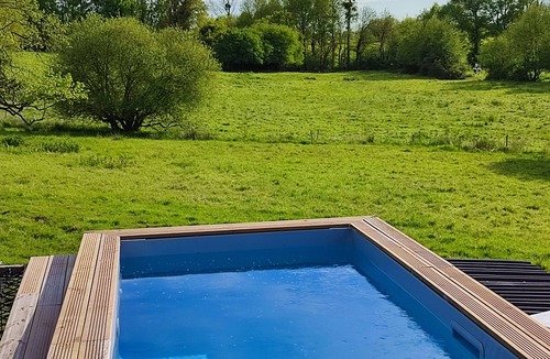 Saint-Pierre-du-Chemin House | Cap au P'tit Pont Logement Avec Spas Privatif
