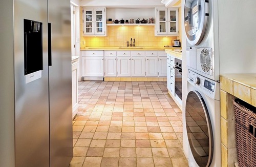 Cap Benat Villa | Cap Benat unique charm, heated pool, beach access 200 m. 5 bdrms 5s d.classé