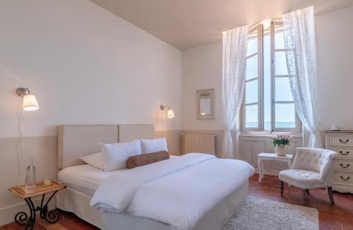Puylaurens Hotel | Cap de Castel