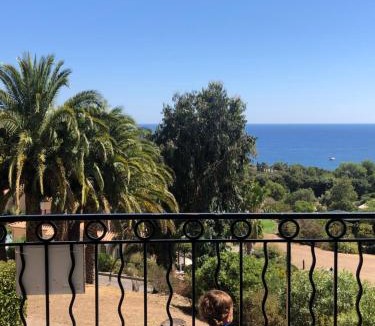 Cap Esterel Apartment | cap esterel vue mer et CLIMATISÉ