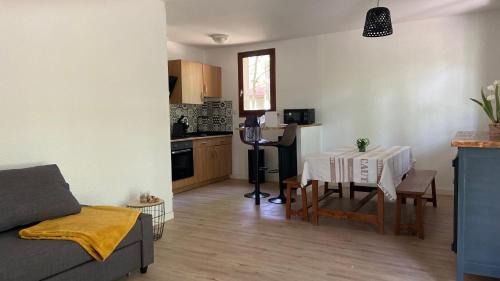 Barbaste Apartment | CAP VILLAGE