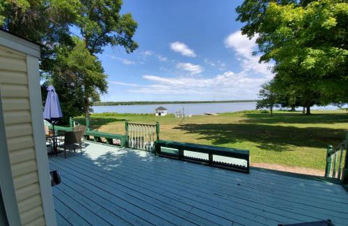 Calabogie House | Cape Calabogie Cottage