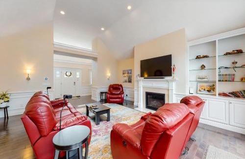 Mashpee Neck House | Cape Castle