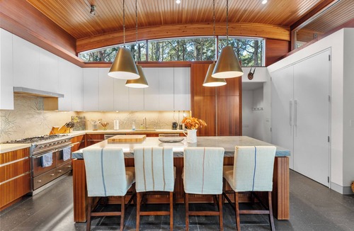 Cape Charles House | Cape Charles/Beach Access, Hot Tub & Fire Pit