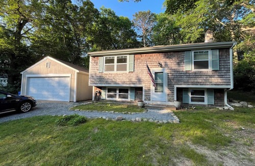Mashpee Cottage | Cape Cod Charm Near Lake, Ocean, and Local Attractions