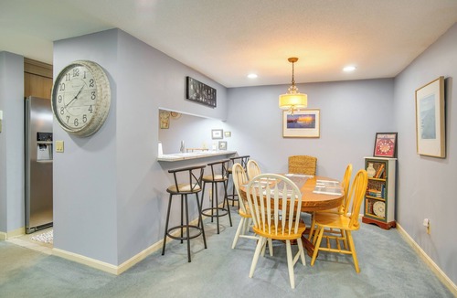 Northwest Harwich Condo | Cape Cod Condo in The Belmont w/Private Beach!