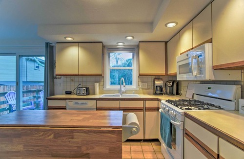 Bass River House | Cape Cod Escape ~ 2 Mi To Beaches & Dining!