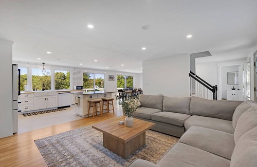 East Falmouth House | Cape Cod Escape at Casa de Leo!