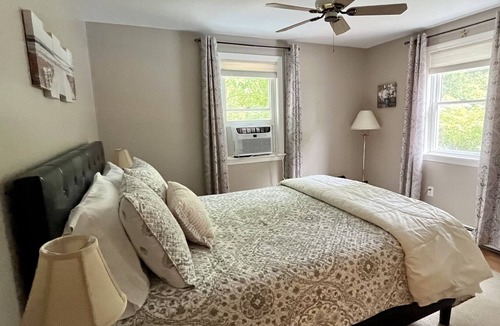 Centerville Apartment | Cape Cod Hideaway: Private Guest Suite with Pool