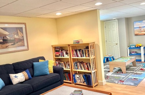 South Dennis House | Cape Cod's "Beach Rose"