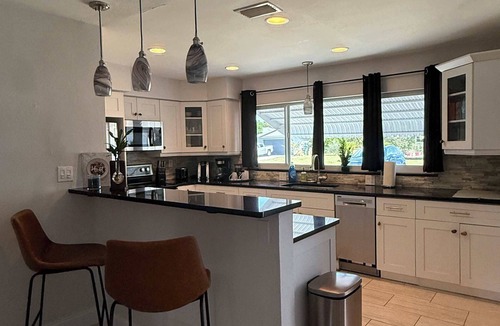 Yacht Club House | Cape Coral Beach House