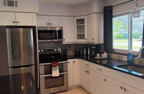 Yacht Club House | Cape Coral Beach House