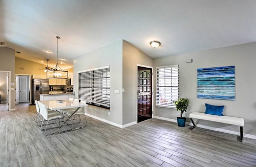 Caloosahatchee House | Cape Coral Home w/Heated Pool, Dock & Gulf Access