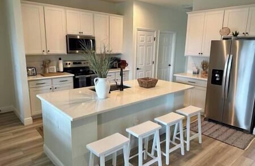 Fort Myers House | Cape Escape – 4BR Waterfront w/Gulf Access, 4 bdr/3 bath Cape Coral Home
