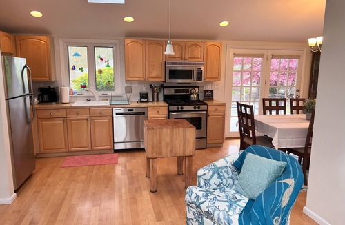 South Yarmouth House | Cape Escape - Inviting Home, Close to Beaches