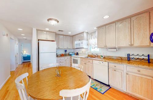 South Dennis House | Cape Estate 6