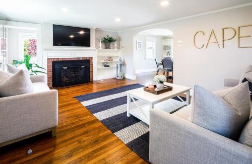 West Yarmouth House | Cape Harbor Cottage