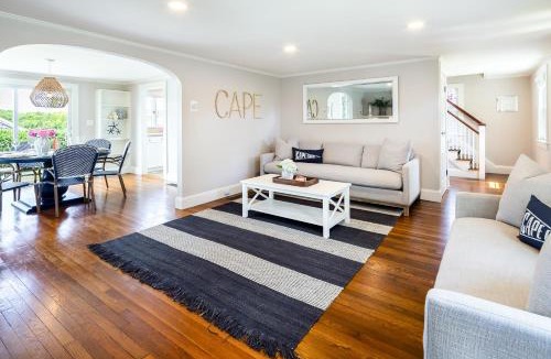 West Yarmouth House | Cape Harbor Cottage