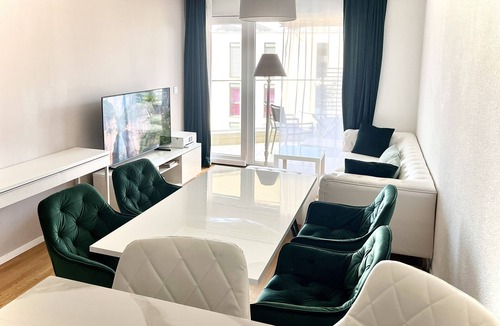 Saint-Sulpice Apartment | Cape Homes St-Sulpice