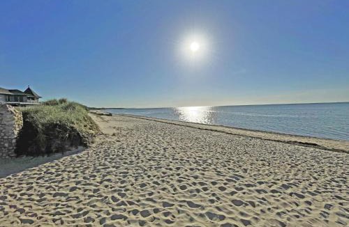 Brewster House | Cape Landing Cottage