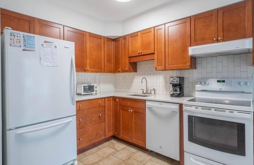 Village Green House | Cape May Cottage on Virginia 3BR/2BA sleeps 10