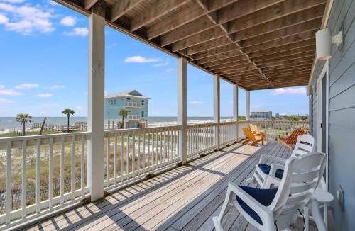 Cape San Blas House | Cape Ocean Front - Jacuzzi - Elevator - Arcade Games!