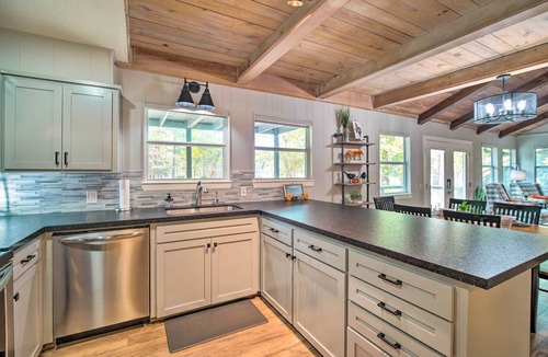 Cape Royale Cottage | Cape Royale Cottage w/Fire Pit & Water Views