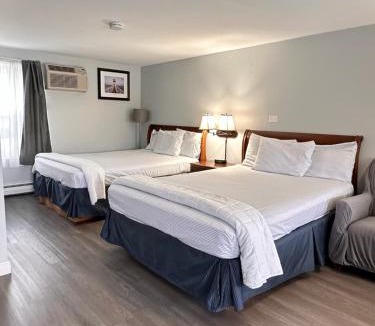 Bass River Hotel | Cape Shore Inn