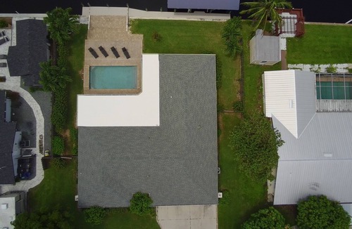 Fort Myers House | Cape Way Florida - North Fort Myers River access Pool home across downtown Ft.M.