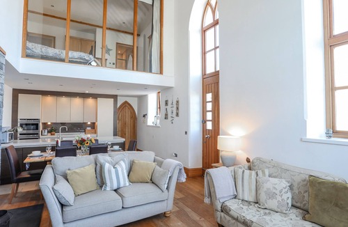 Edern Cottage | CAPEL TABERNACL, pet friendly, with open fire in Morfa Nefyn