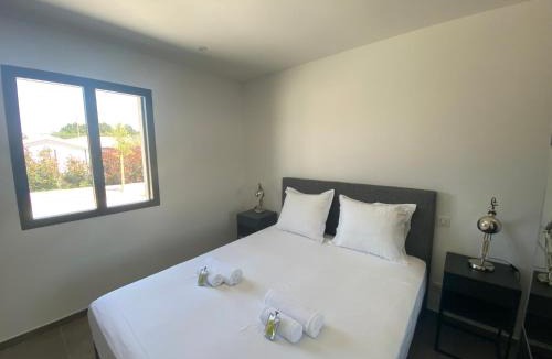 Ventiseri Villa | Capella Suttana