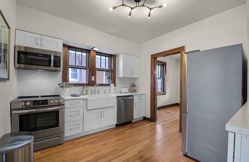 St. Charles Historic District House | Caper on Kings