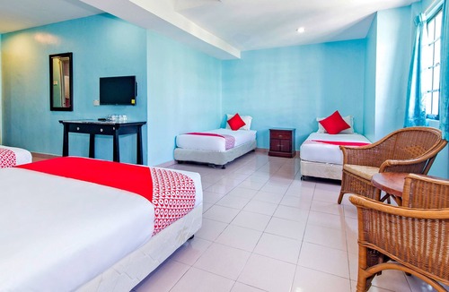 Kemayan Square Hotel | Capital O 252 Lotus Hotel