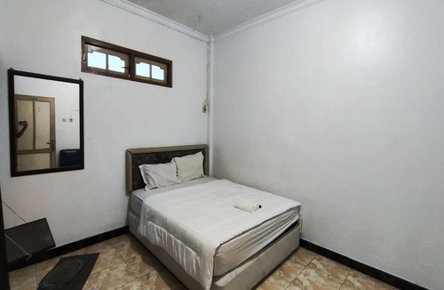 Kasihan Hotel | Capital O 93653 Kinasih Hotel
