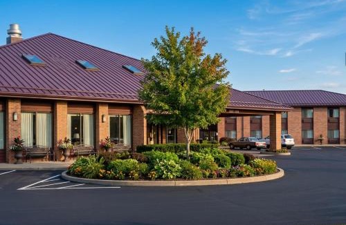 Fulton Hotel | Capital O Amerihost Inn and Suites Fulton Hwy 54 MO