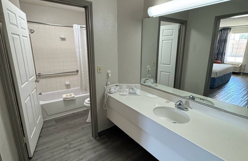 Georgetown Hotel | Capital O Georgetown TX I 35