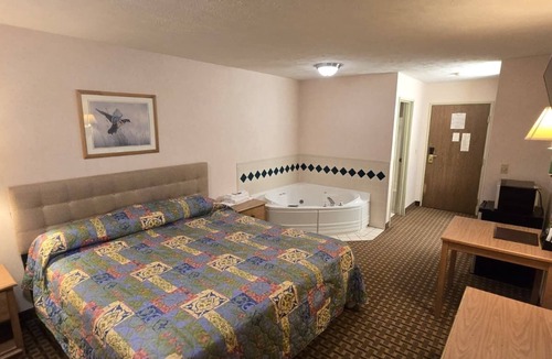 Purdum Hotel | Capital O Roadside Inn Thedford NE 2