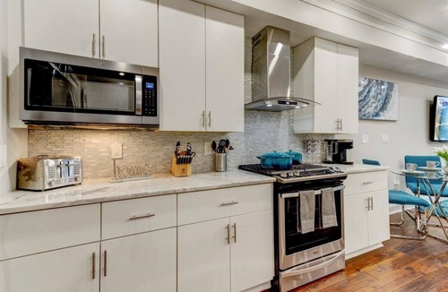 Trinidad Bed & Breakfast | "Capitol Ambience"
