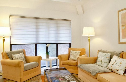 Winchester House | Capitol Apartment