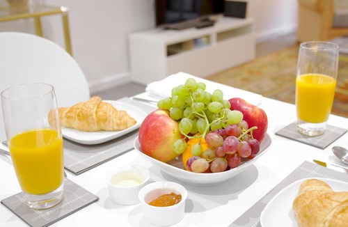 Winchester House | Capitol Apartment