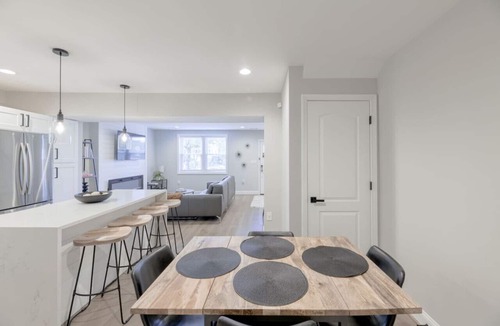 Capitol View House | Capitol City Château