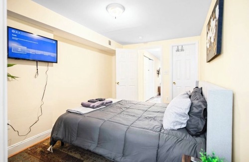 Northeast Bed & Breakfast | Capitol Hill Gem
