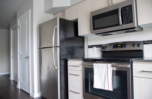 Broadway Apartment | Capitol Hill Hideaway: Modern Studio with Free Parking!