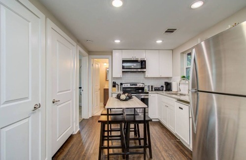 Greater East End House | Capitol Resort 3 separate 2 BD/1BA houses