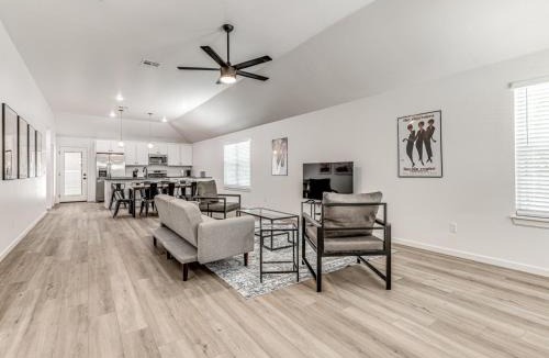 Central Oklahoma City Apartment | Capitol View Cottage Close to OU Health & Downtown