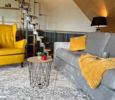 Zwieselberg Apartment | CapoBnB Bergpanorama, nahe Interlaken & Thuner See