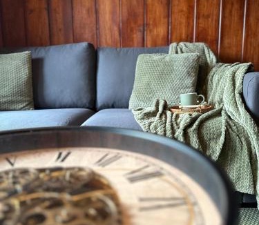 Oberried am Brienzersee Apartment | CapoBnB Seepanorama am See 10 Min nach Interlaken