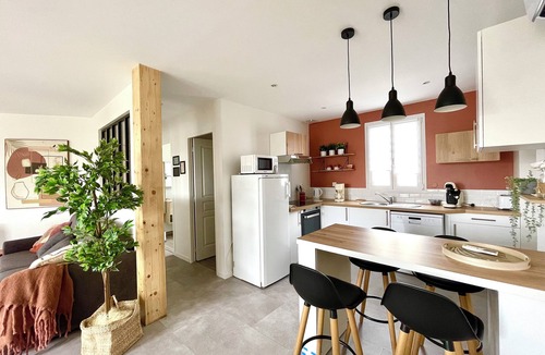 Lanobre House | Caporizon - Gite Cosy Moderne à Coté du lac