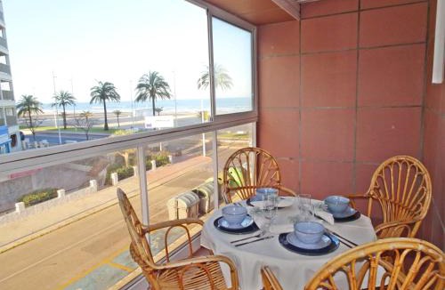 Grau i Platja Apartment | CAPRI GANDIA PRIMERA LÍNEA - Alquiler solo familias